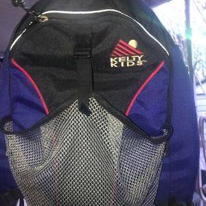 Kelty kids . Base camp hiking carrier .